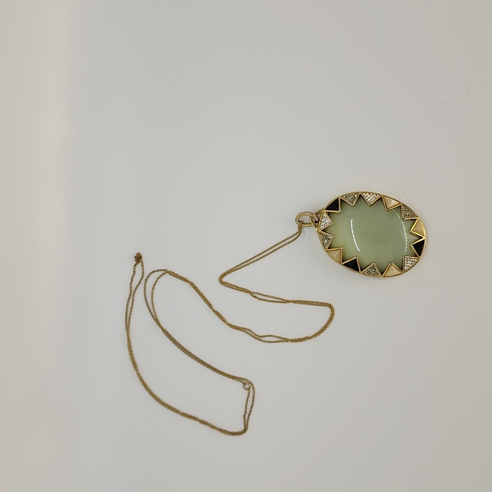 Vintage Costume Jewelry Magnifying Glass Necklace